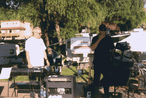 sunbanks4x.gif